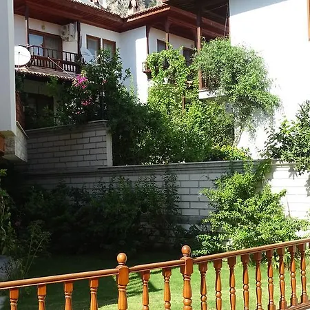 公寓 Akyaka House *